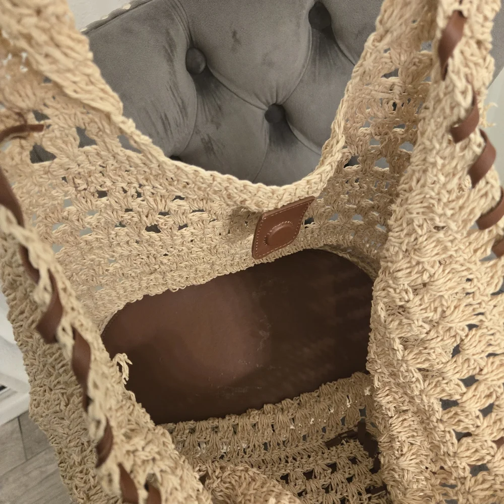 BCBG Generation Tan and Brown Raffia Tote Bag NEW - Picture 9 of 15